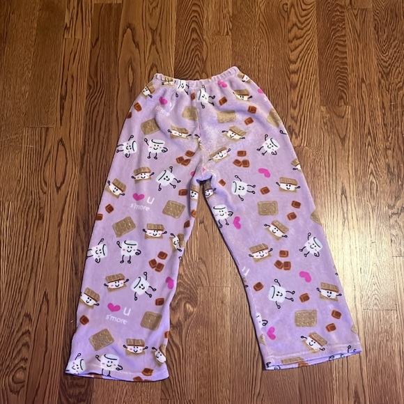 fuzzy pajama pants. smore design. good condition. cozy. size small. - Picture 2 of 2